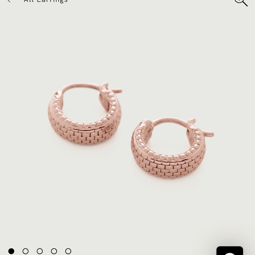 MONICA VINADER Rose Gold Heirloom Huggie Earrings